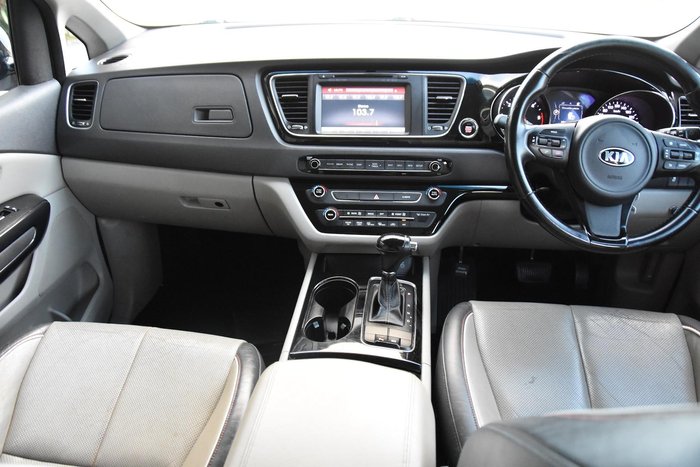 2015 Kia Carnival SLi YP MY15 Clear White