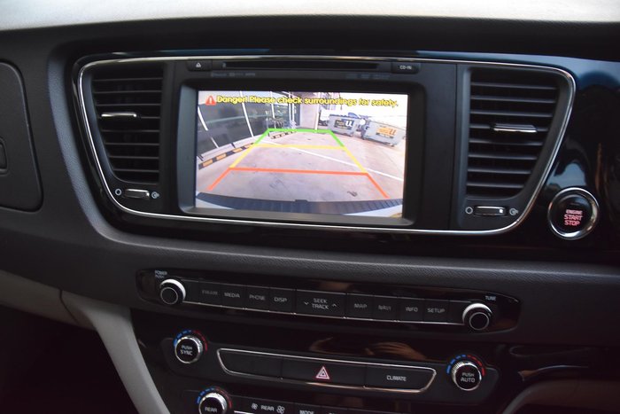 2015 Kia Carnival SLi YP MY15 Clear White
