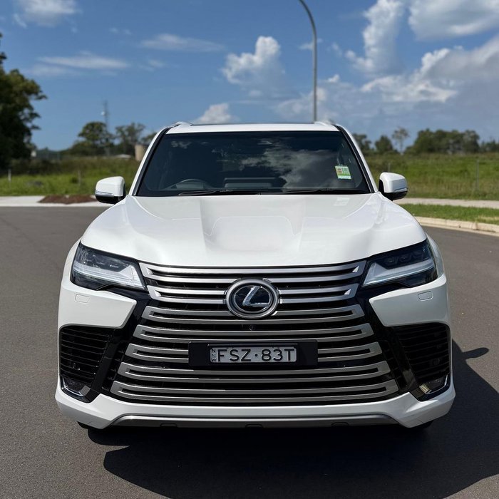 2025 Lexus LX 600 Luxury