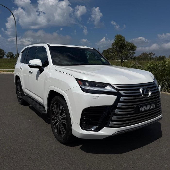 2025 Lexus LX 600 Luxury