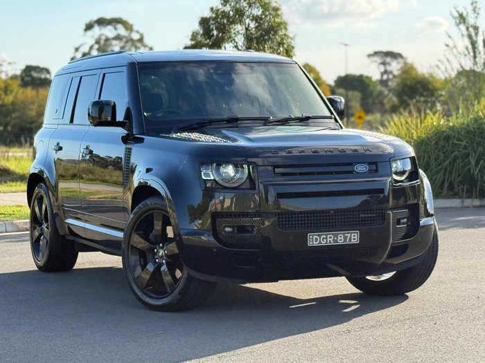 2023 Land Rover Defender 110 D300 X-Dynamic HSE