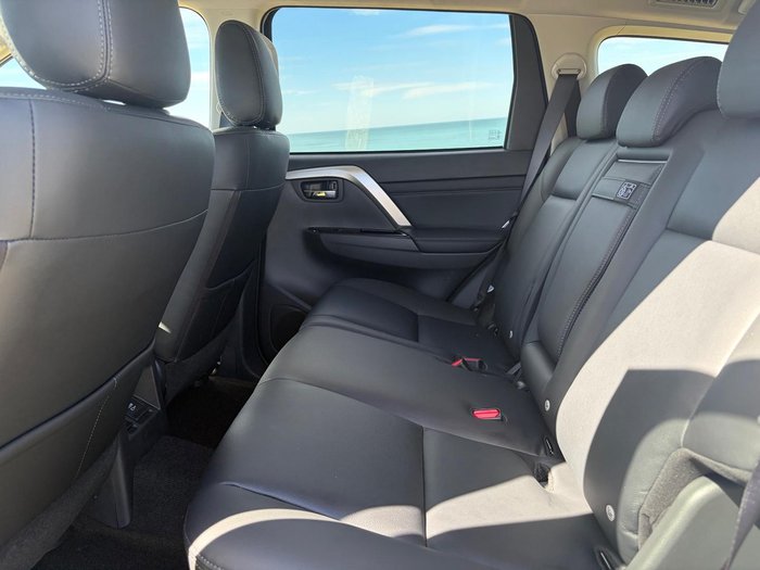2024 Mitsubishi Pajero Sport GLS