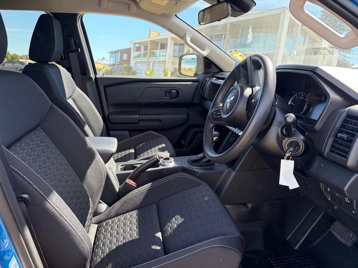 2025 Mitsubishi Triton GLX+