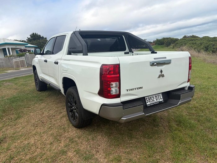 2025 Mitsubishi Triton GLX-R