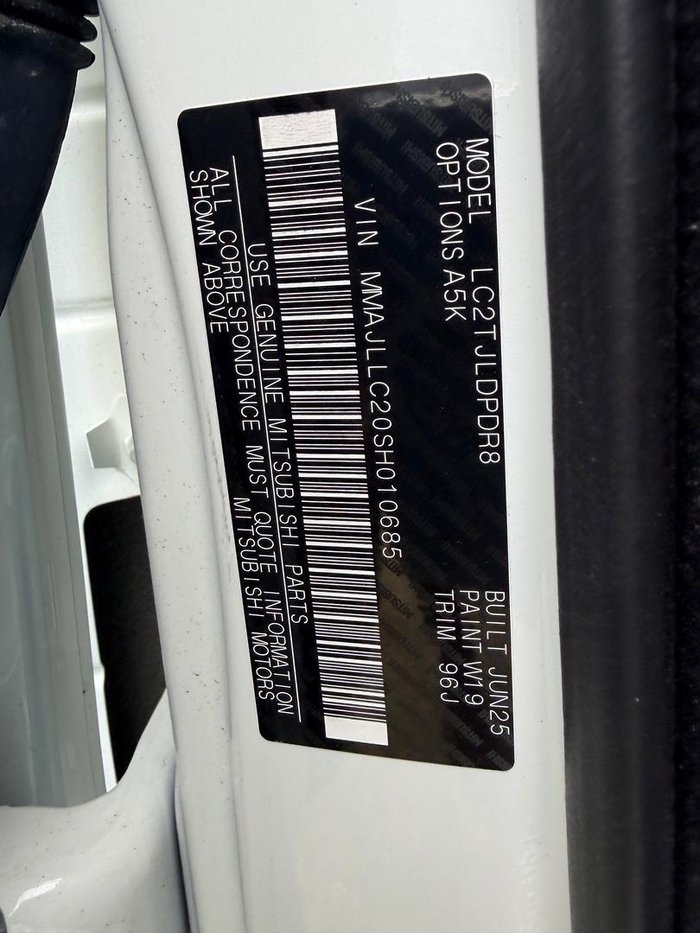 2025 Mitsubishi Triton GLX-R