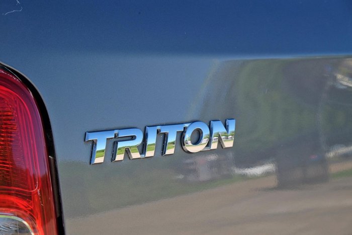 2018 Mitsubishi Triton Blackline