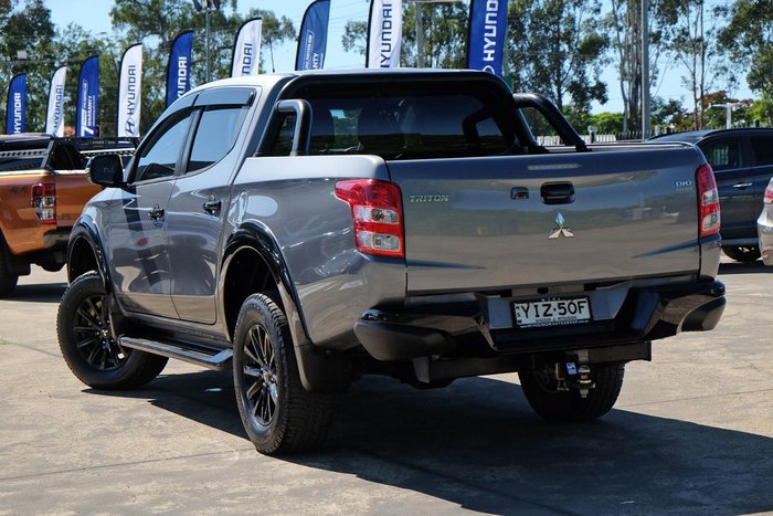 2018 Mitsubishi Triton Blackline