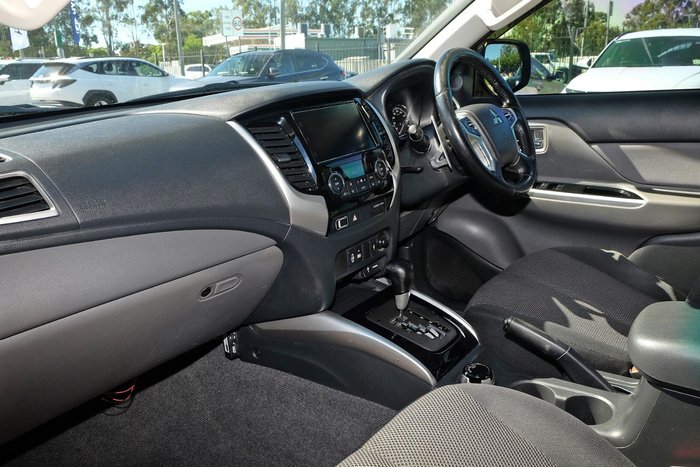 2018 Mitsubishi Triton Blackline