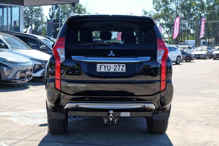 2019 Mitsubishi Pajero Sport Black Edition