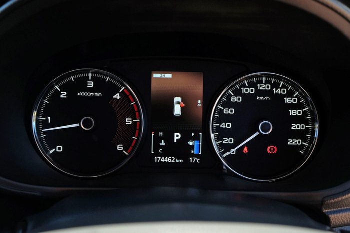 2019 Mitsubishi Pajero Sport Black Edition