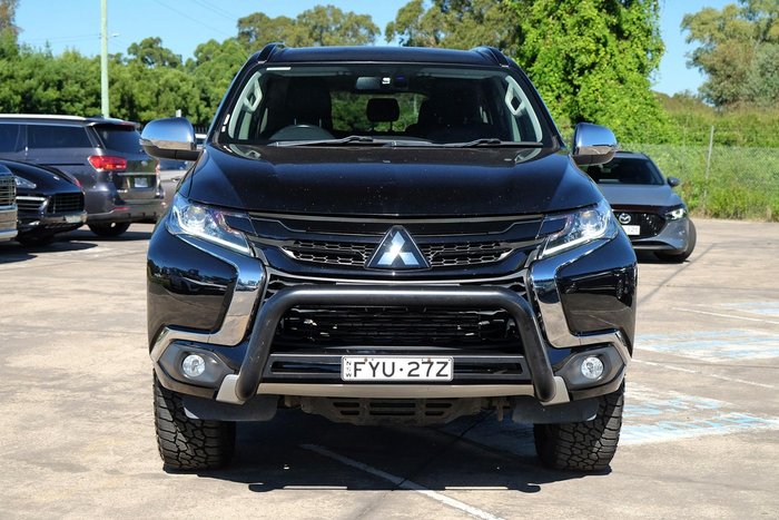 2019 Mitsubishi Pajero Sport Black Edition