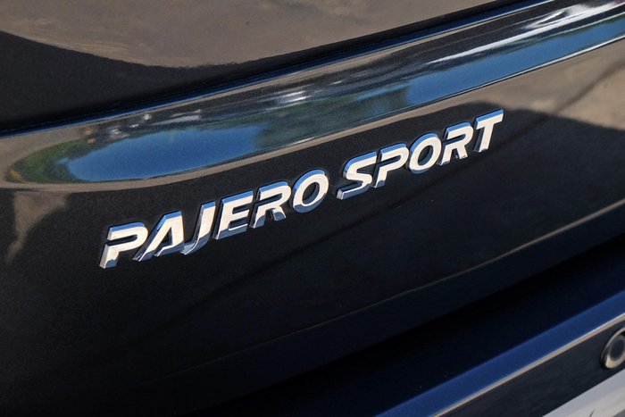 2022 Mitsubishi Pajero Sport Exceed