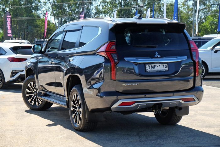 2022 Mitsubishi Pajero Sport Exceed