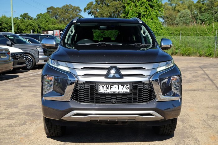 2022 Mitsubishi Pajero Sport Exceed