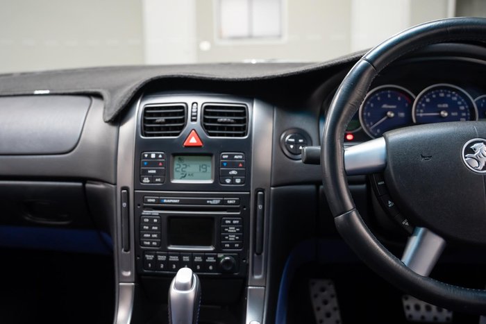 2004 Holden Monaro CV8