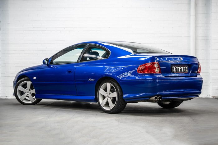 2004 Holden Monaro CV8