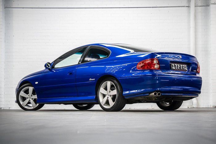 2004 Holden Monaro CV8