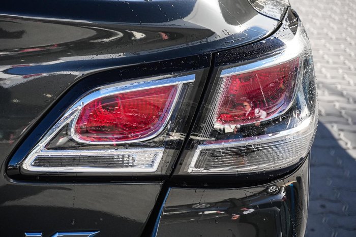 2017 Holden Calais V