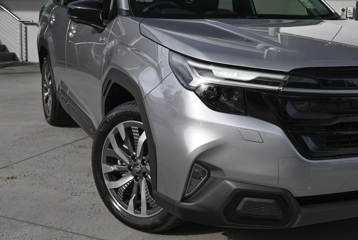 2026 Subaru Forester Hybrid Touring