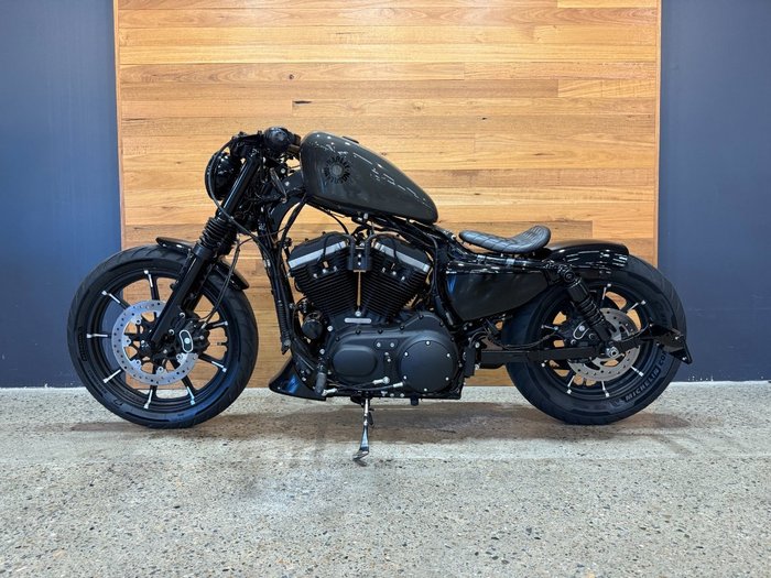 2019 HARLEY-DAVIDSON XL883N IRON 883