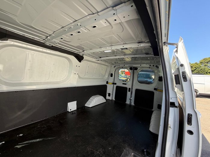 2023 LDV eDeliver 7