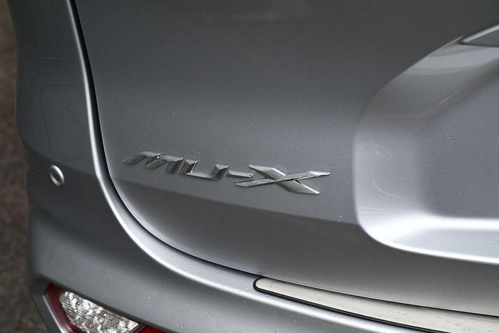 2024 Isuzu MU-X LS-T