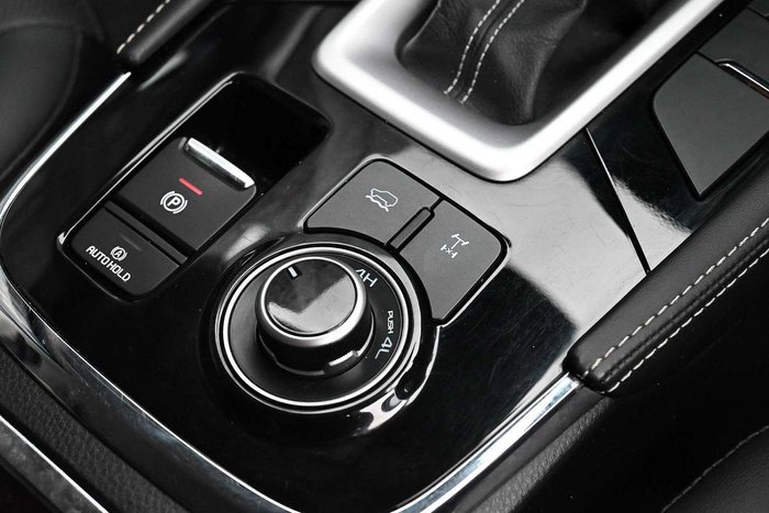 2024 Isuzu MU-X LS-T