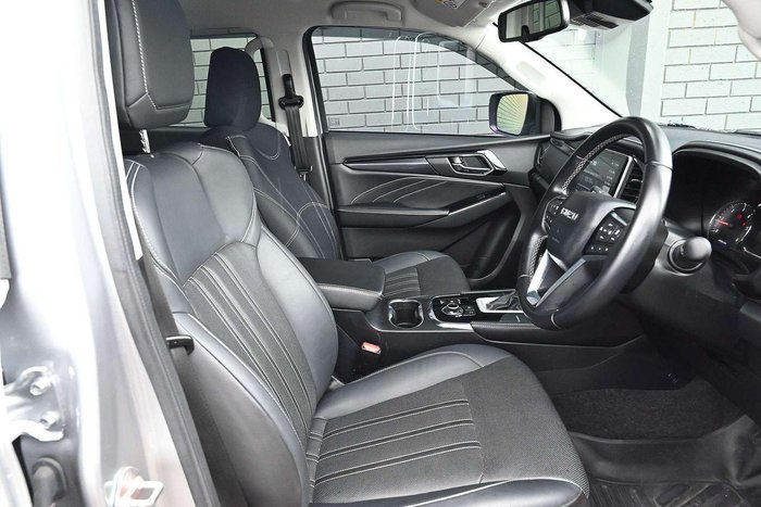 2024 Isuzu MU-X LS-T