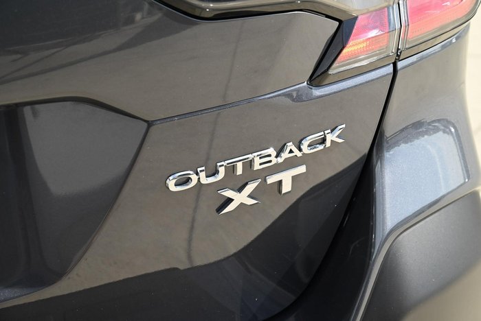 2025 Subaru Outback AWD Touring XT