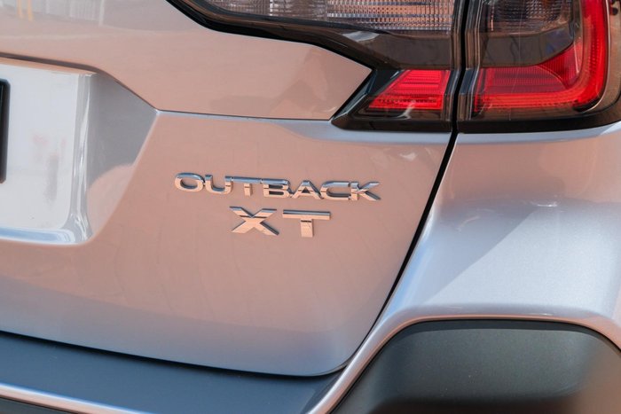 2025 Subaru Outback AWD Touring XT