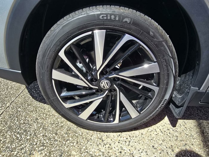 2024 MG ZS Essence Hybrid+