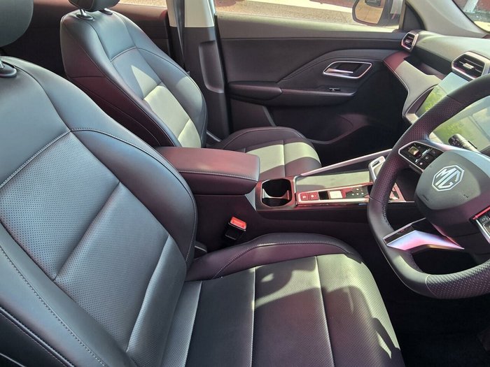 2024 MG ZS Essence Hybrid+