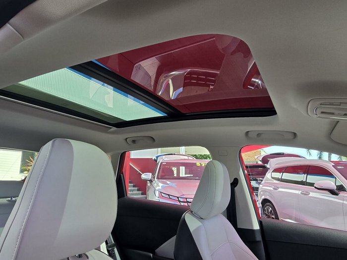 2024 MG ZS Essence Hybrid+