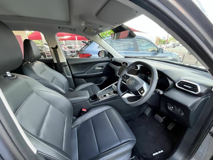 2024 MG ZS Essence Hybrid+