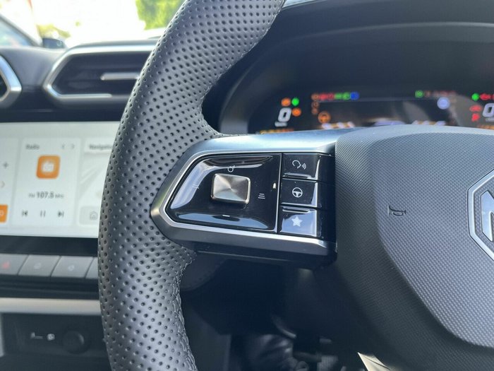 2024 MG ZS Essence Hybrid+