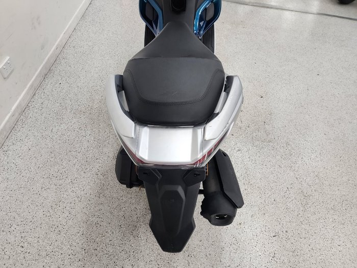2025 CFMOTO 2025 CFMOTO 150CC 150SC Scooter ABS Silver