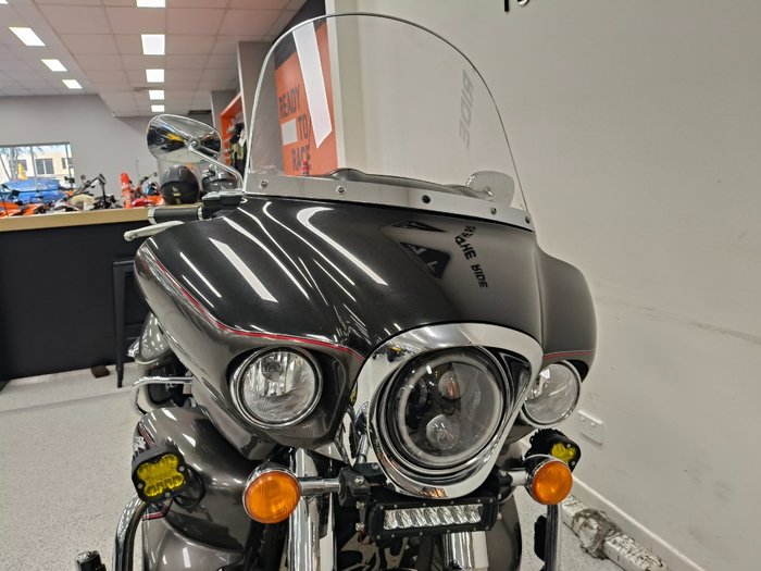 2011 Kawasaki VULCAN 1700 VOYAGER (ABS) Black