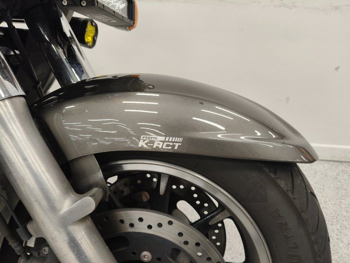 2011 Kawasaki VULCAN 1700 VOYAGER (ABS) Black