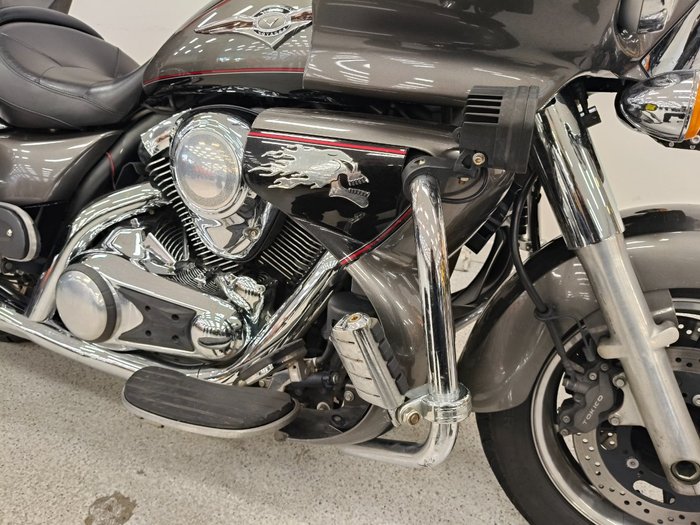 2011 Kawasaki VULCAN 1700 VOYAGER (ABS) Black