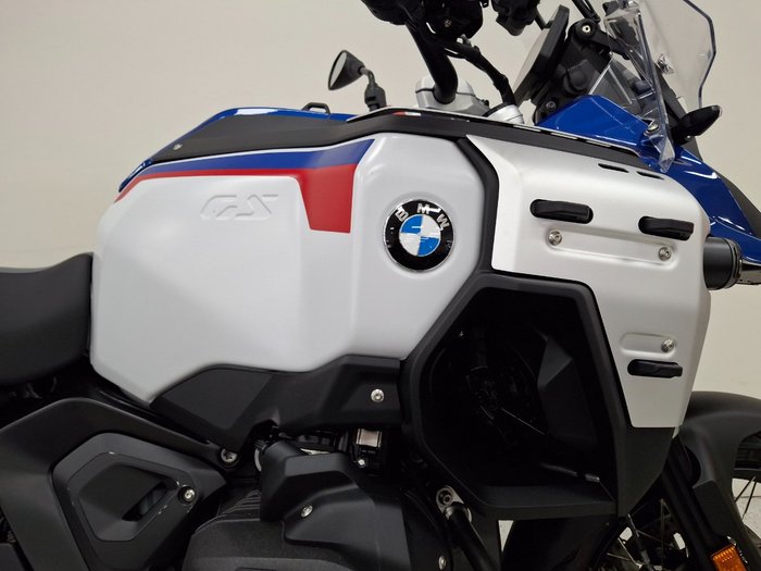 2025 BMW Motorrad R 1300 GS ADVENTURE TROPHY Blue