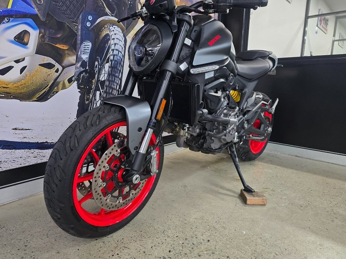 2022 DUCATI MONSTER Grey