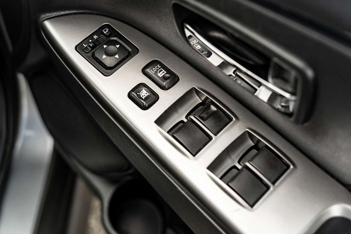 2024 Mitsubishi ASX LS