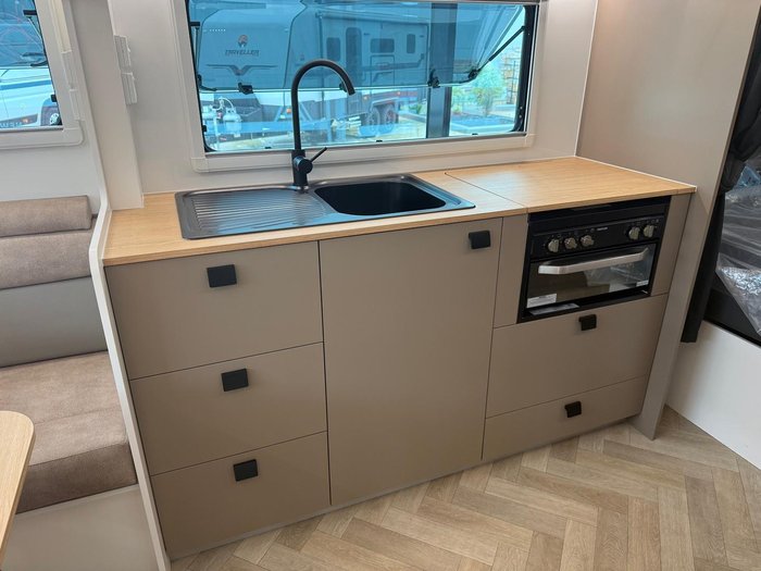2026 New Age Caravans Big Red Br20e