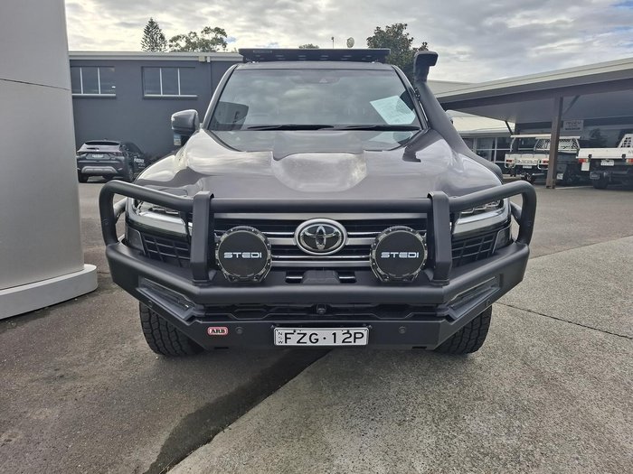 2022 Toyota Landcruiser VX