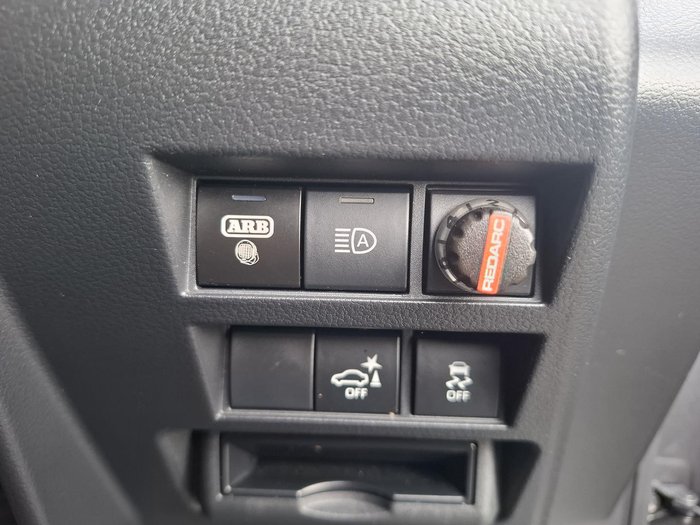 2022 Toyota Landcruiser VX