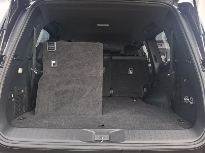 2022 Toyota Landcruiser VX