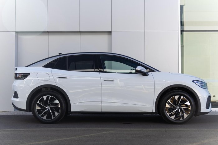 2025 Volkswagen ID.5 Pro