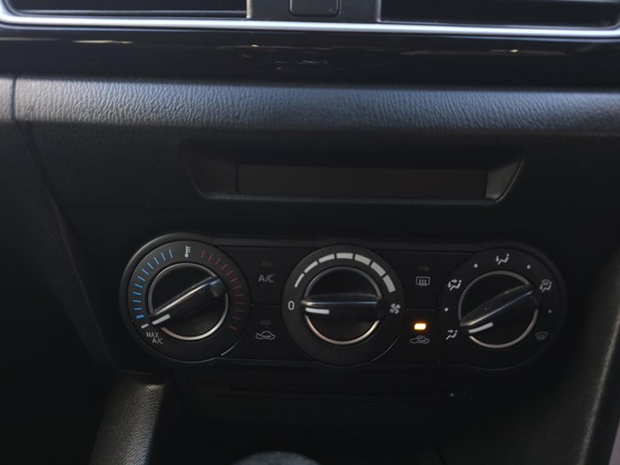 2015 Mazda 3 Maxx