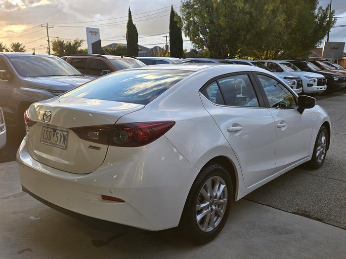 2015 Mazda 3 Maxx
