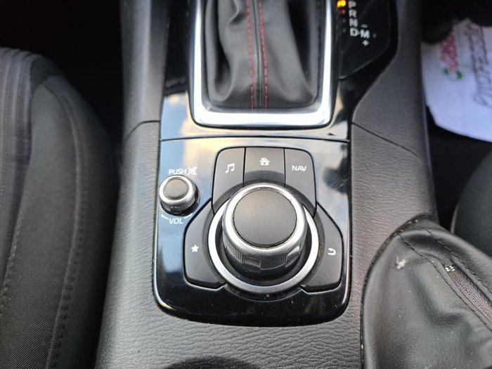2015 Mazda 3 Maxx